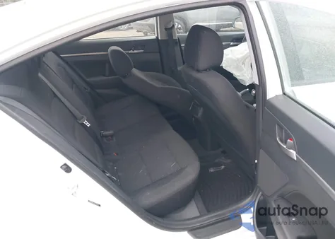 2020 Hyundai Elantra Value Edition z USA, uszkodzony, nr VIN 5NPD84LF4LH594228